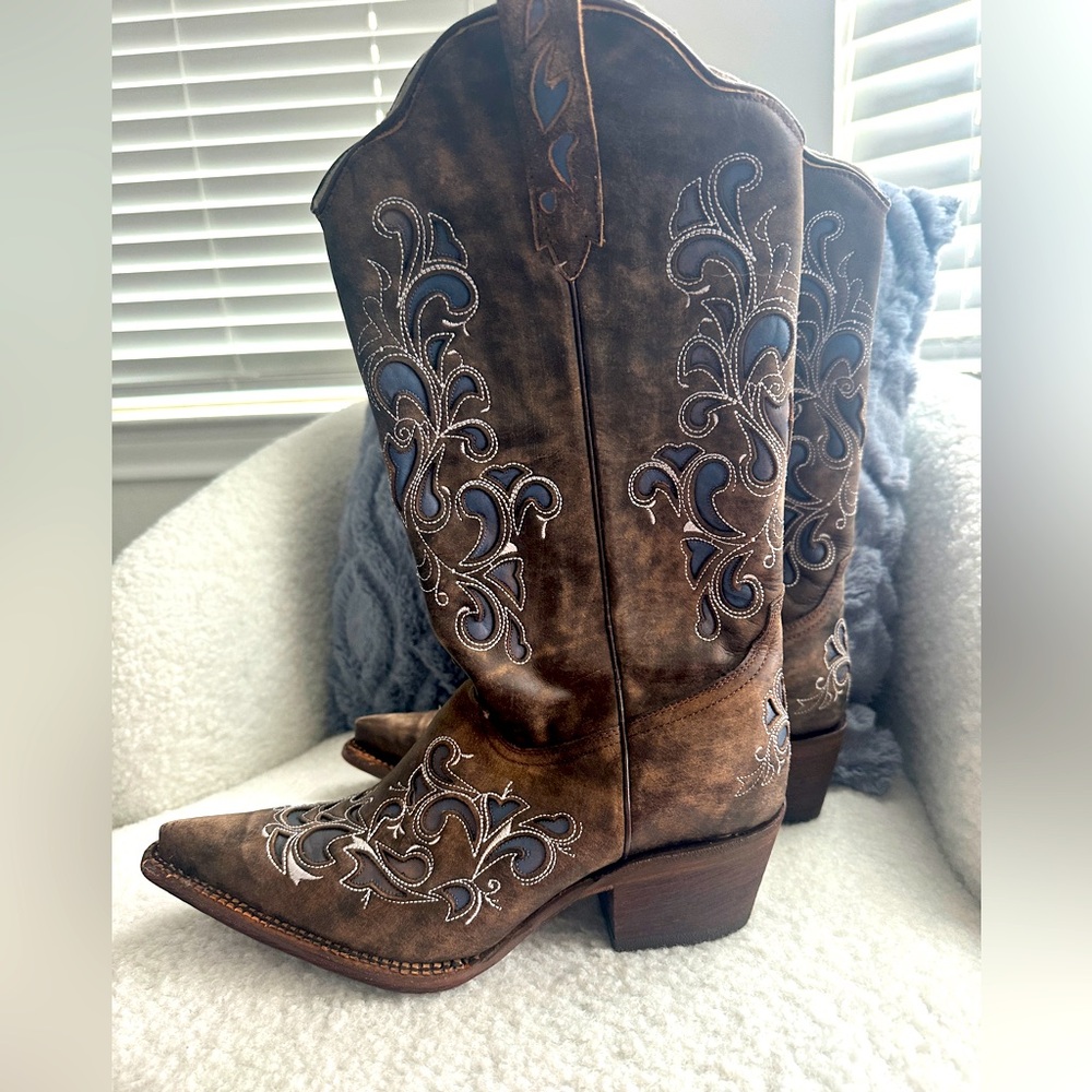 JB Dillon Western Cowboy boots *brand new*  from Nashville. Bought in 2010